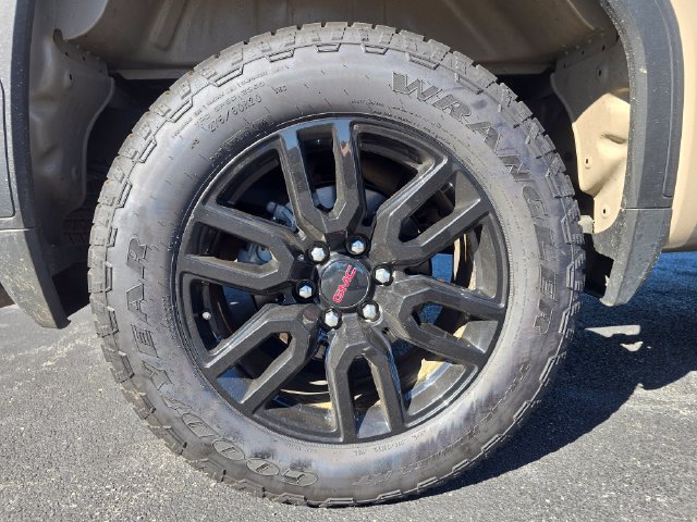 Used 2023 GMC Sierra 1500 Elevation AWD/4WD image 13