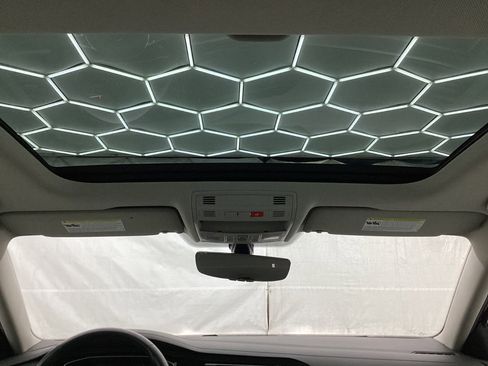 Used 2020 Volkswagen Jetta SE w/ SE Cold Weather Package image 26