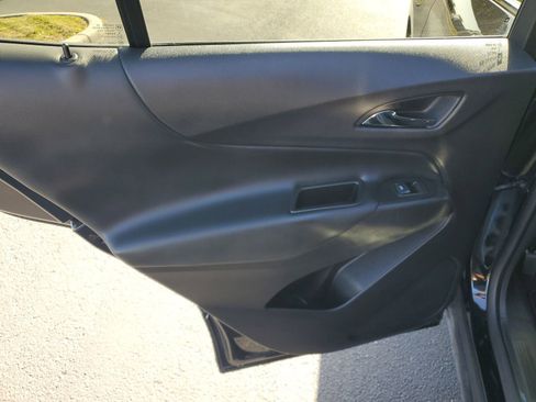 Used 2024 Chevrolet Equinox LT image 10