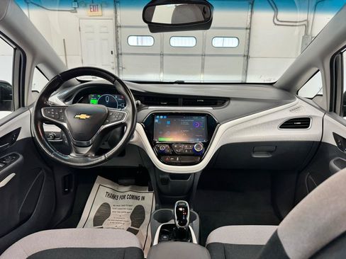 Used 2020 Chevrolet Bolt LT FWD image 17