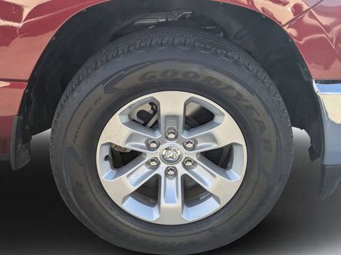 Used 2023 RAM 1500 Laramie AWD/4WD image 10