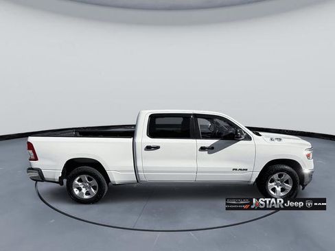 Used 2023 RAM 1500 Big Horn AWD/4WD image 3