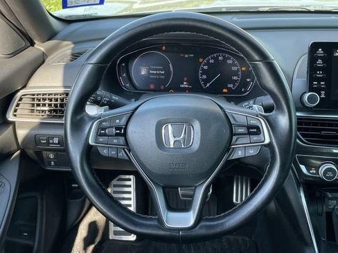 Used 2018 Honda Accord Sport image 12