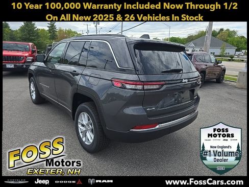 New 2025 Jeep Grand Cherokee Laredo X image 5