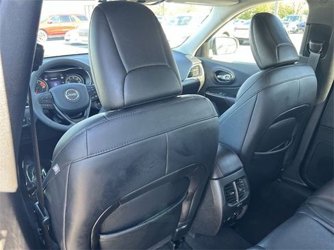 Used 2021 Jeep Cherokee Trailhawk w/ Sun, Sound & Nav Group image 30