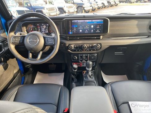 Used 2024 Jeep Wrangler Rubicon 392 image 27