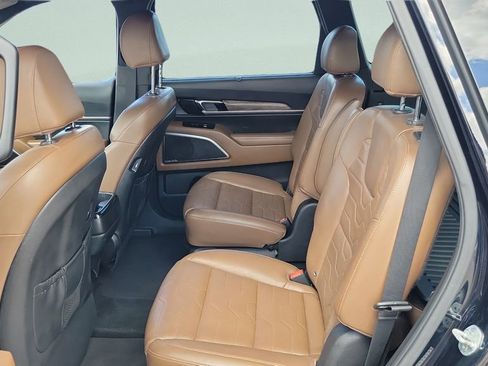 Used 2021 Kia Telluride SX w/ SX Prestige Package AWD/4WD image 10