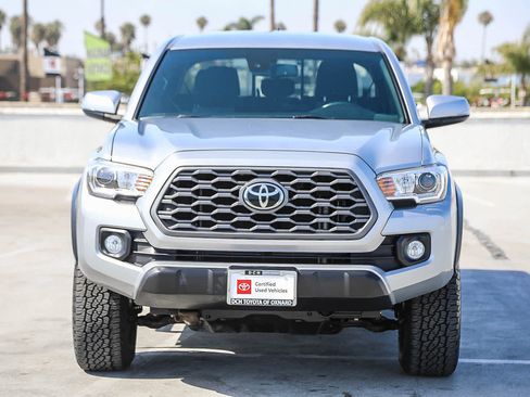 Certified 2021 Toyota Tacoma TRD Off-Road w/ Technology Package AWD/4WD image 4