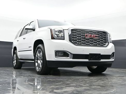 Used 2020 GMC Yukon Denali w/ Open Road Package AWD/4WD image 42