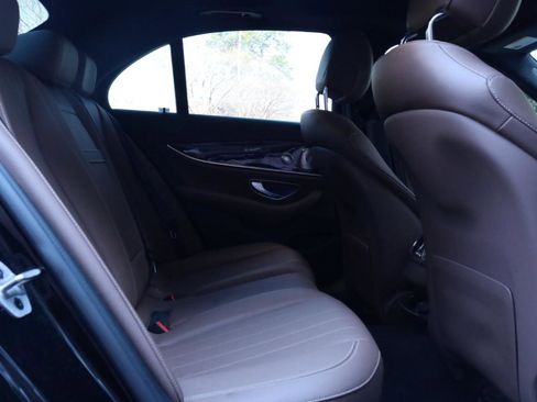 Used 2021 Mercedes-Benz E 350 4MATIC Sedan image 50