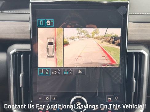 New 2026 GMC Acadia Denali w/ Super Cruise Package FWD image 13