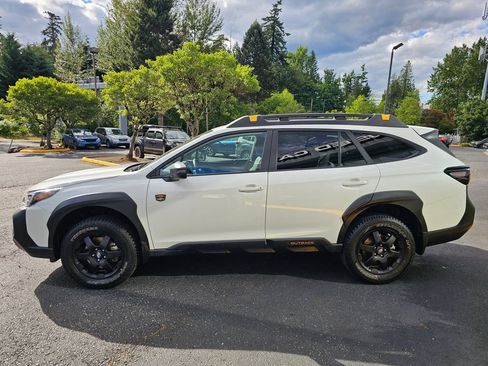 Certified 2025 Subaru Outback Wilderness AWD/4WD image 4