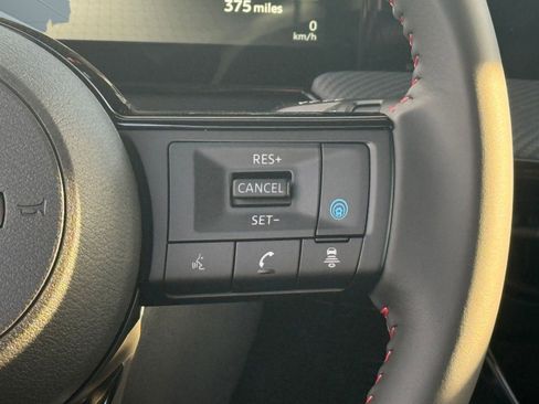 New 2026 Nissan Kicks SR image 23