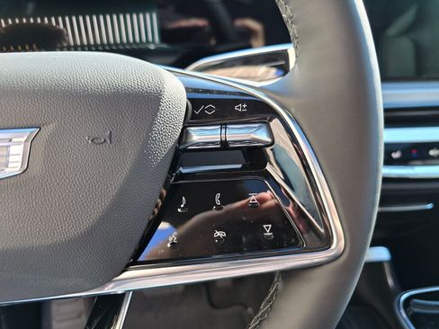 New 2026 Cadillac Lyriq Sport image 26