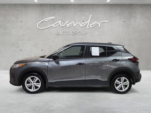 Used 2024 Nissan Kicks S FWD image 13