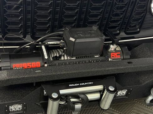 Used 2025 Jeep Wrangler Unlimited Sport S 4xe image 34