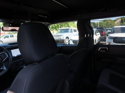 Used 2022 Ford Bronco Big Bend image 26