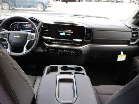 New 2026 Chevrolet Silverado 1500 LT image 15