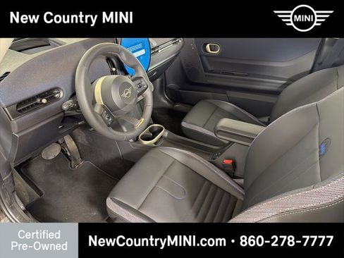 Certified 2025 MINI Cooper 2-Door Hardtop image 10