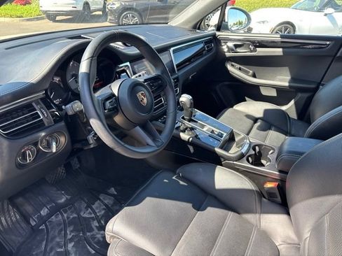Used 2024 Porsche Macan S AWD/4WD image 7