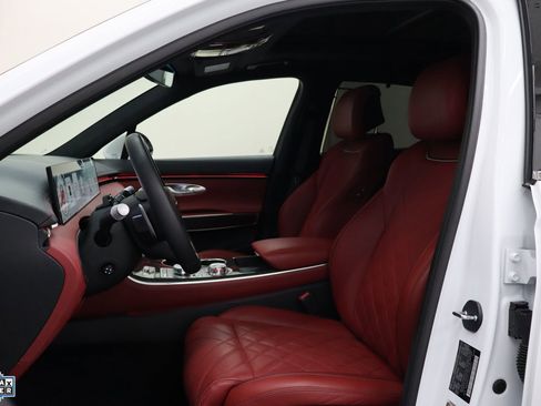 Used 2026 Genesis GV70 3.5T Sport Prestige image 12