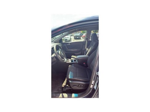 Used 2022 Kia Sportage LX w/ LX AWD Value Edition Package image 11