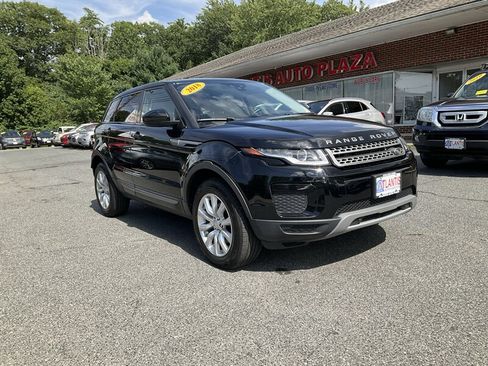 Used 2018 Land Rover Range Rover Evoque SE AWD/4WD image 3