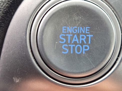 Used 2024 Hyundai Palisade Calligraphy image 15