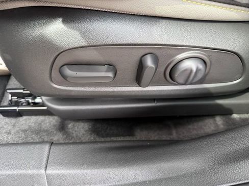 New 2026 Chevrolet Trax ACTIV FWD image 16