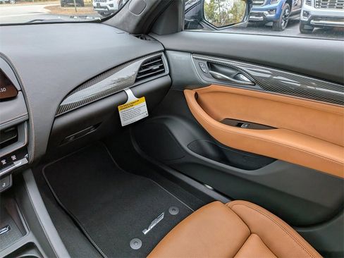 New 2026 Cadillac CT5 V w/ Platinum Package image 17