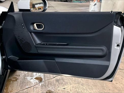 Certified 2025 MINI Cooper 2-Door Hardtop image 26