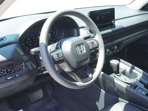 Used 2025 Honda Accord LX image 23