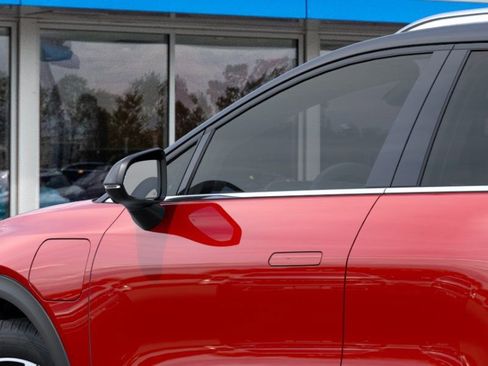 New 2026 Chevrolet Equinox EV LT image 12