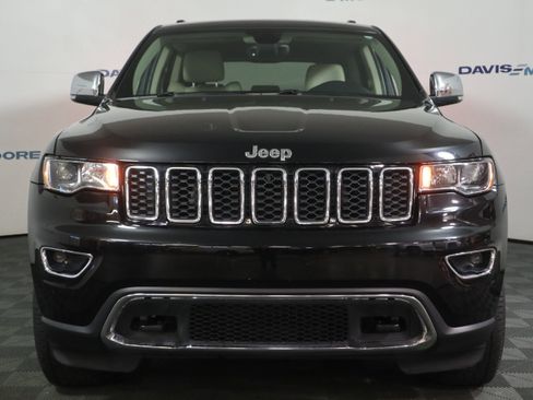 Used 2017 Jeep Grand Cherokee Limited image 13