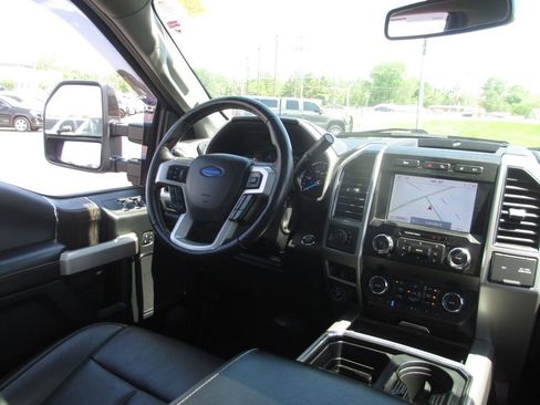 Used 2021 Ford F350 Lariat AWD/4WD image 28