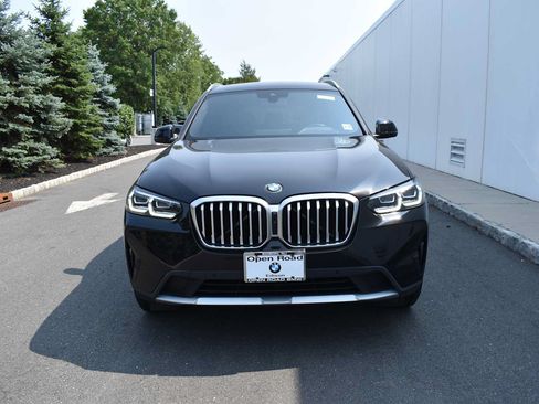 Used 2024 BMW X3 xDrive30i w/ Premium Package AWD/4WD image 2