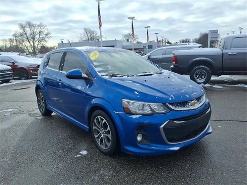Used 2017 Chevrolet Sonic LT w/ Fun and Sun Package image 3