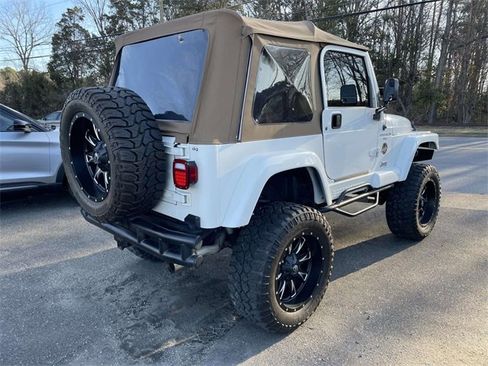 Used 2000 Jeep Wrangler Sahara image 6
