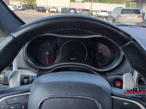 Used 2018 Jeep Grand Cherokee SRT AWD/4WD image 31