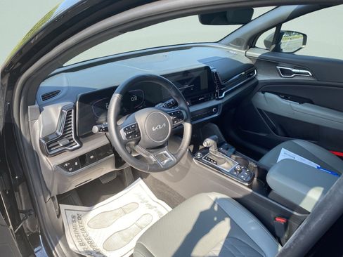 Used 2024 Kia Sportage X-Line w/ X-Line Premium Package image 11