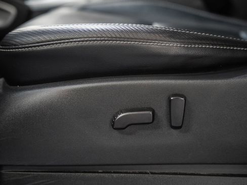 Used 2023 Nissan Frontier SV w/ SV Premium Package image 43