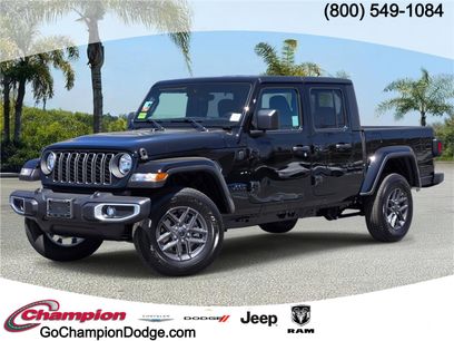 New 2025 Jeep Gladiator Sport