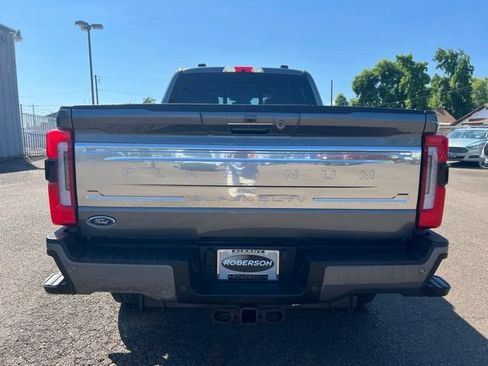 Used 2024 Ford F350 Platinum AWD/4WD image 4