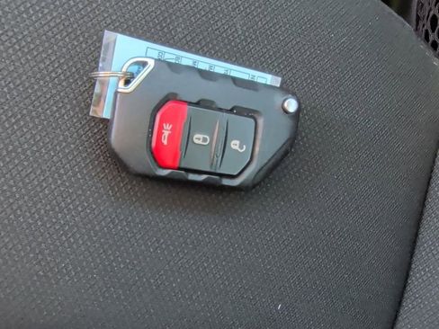 Used 2022 Jeep Wrangler Unlimited Willys image 47