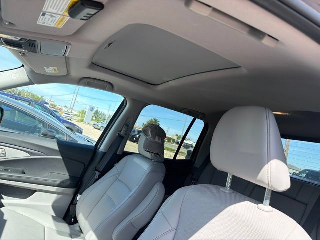 Used 2023 Honda Ridgeline RTL-E image 12