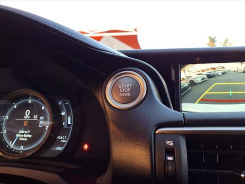 Used 2020 Lexus IS 300 F Sport image 14