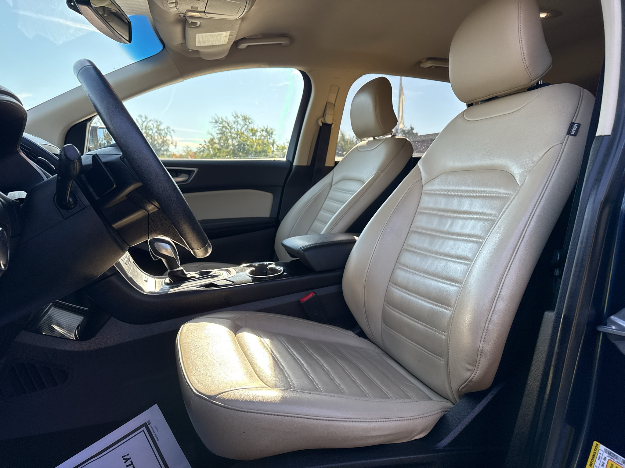 Used 2017 Ford Edge SEL w/ Equipment Group 201A FWD image 15