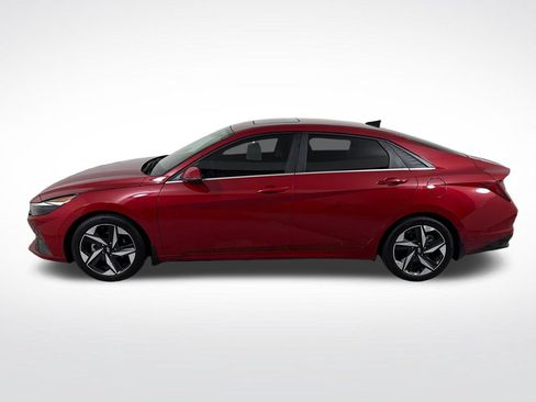 Certified 2023 Hyundai Elantra Limited FWD image 8