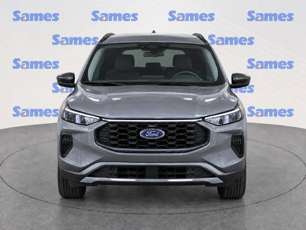 Used 2024 Ford Escape ST-Line w/ Tech Pack #1 FWD image 5