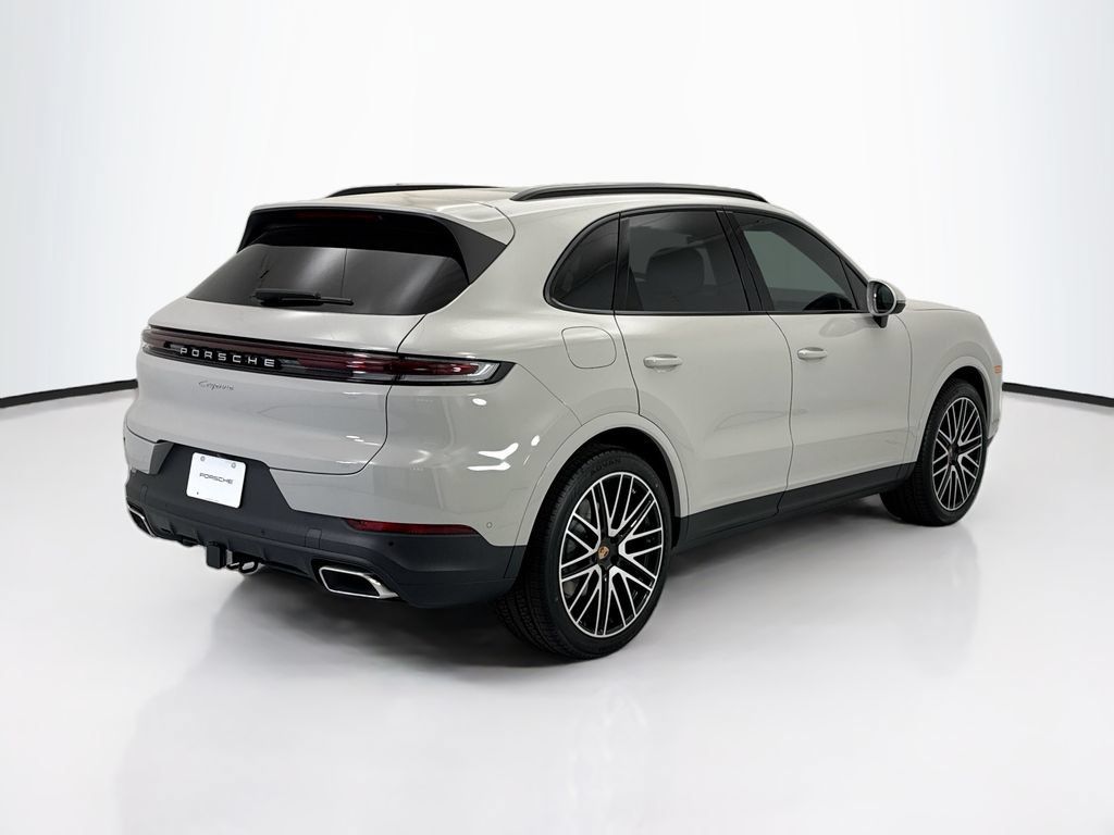 Used 2026 Porsche Cayenne AWD/4WD image 7
